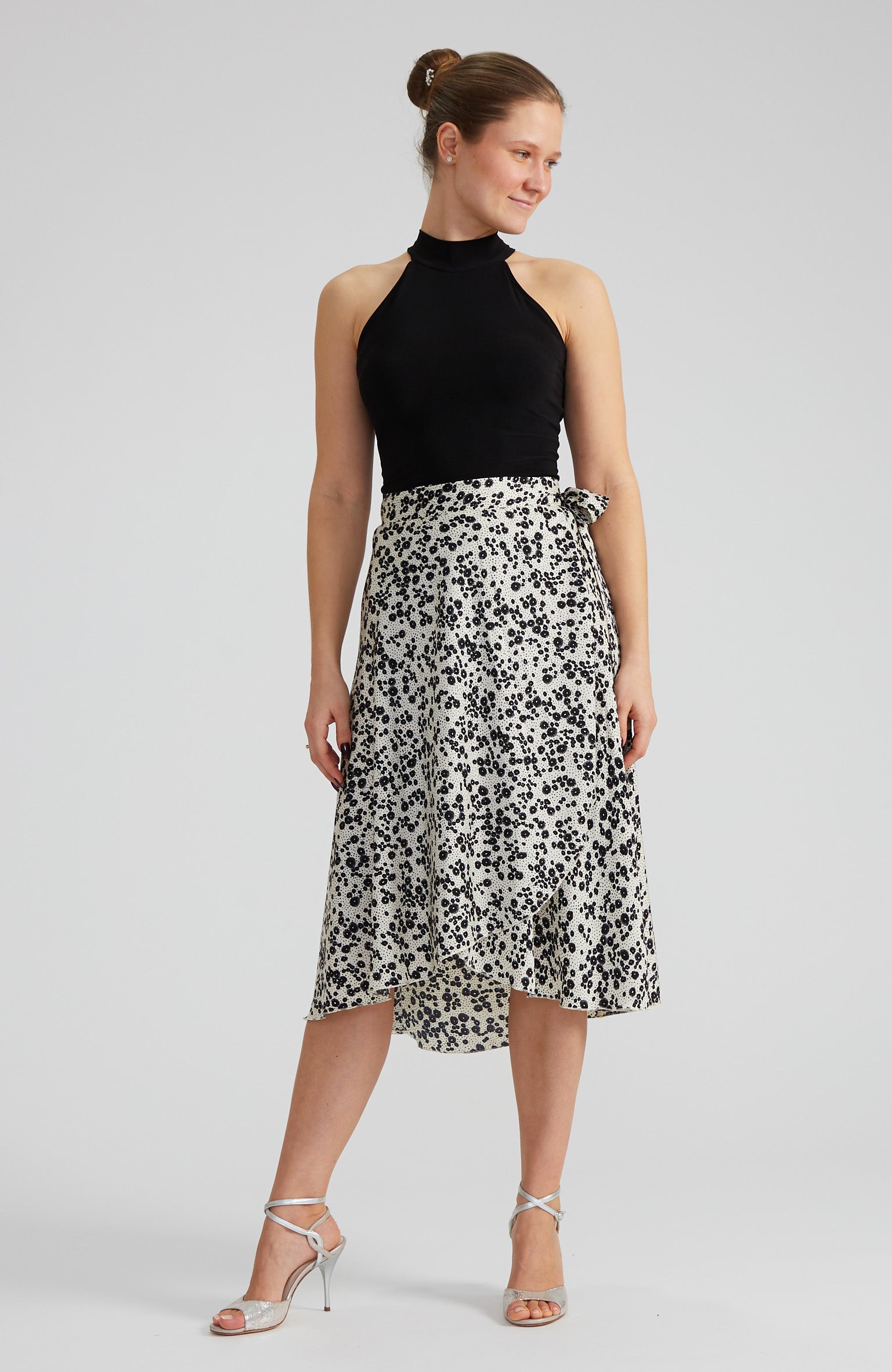 COCO Viscose Wrap Skirt in Noir Blossoms