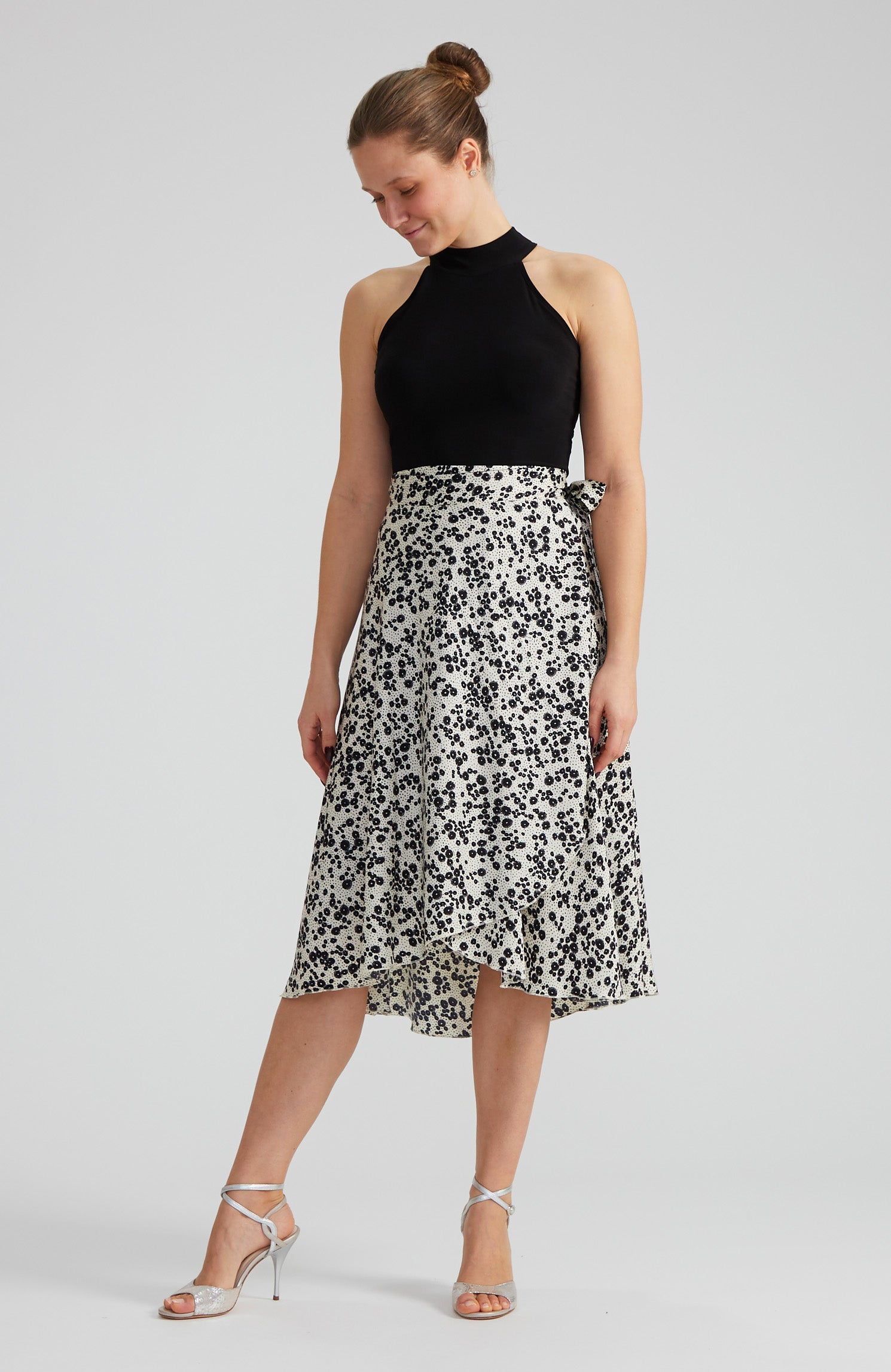 COCO Viscose Wrap Skirt in Noir Blossoms