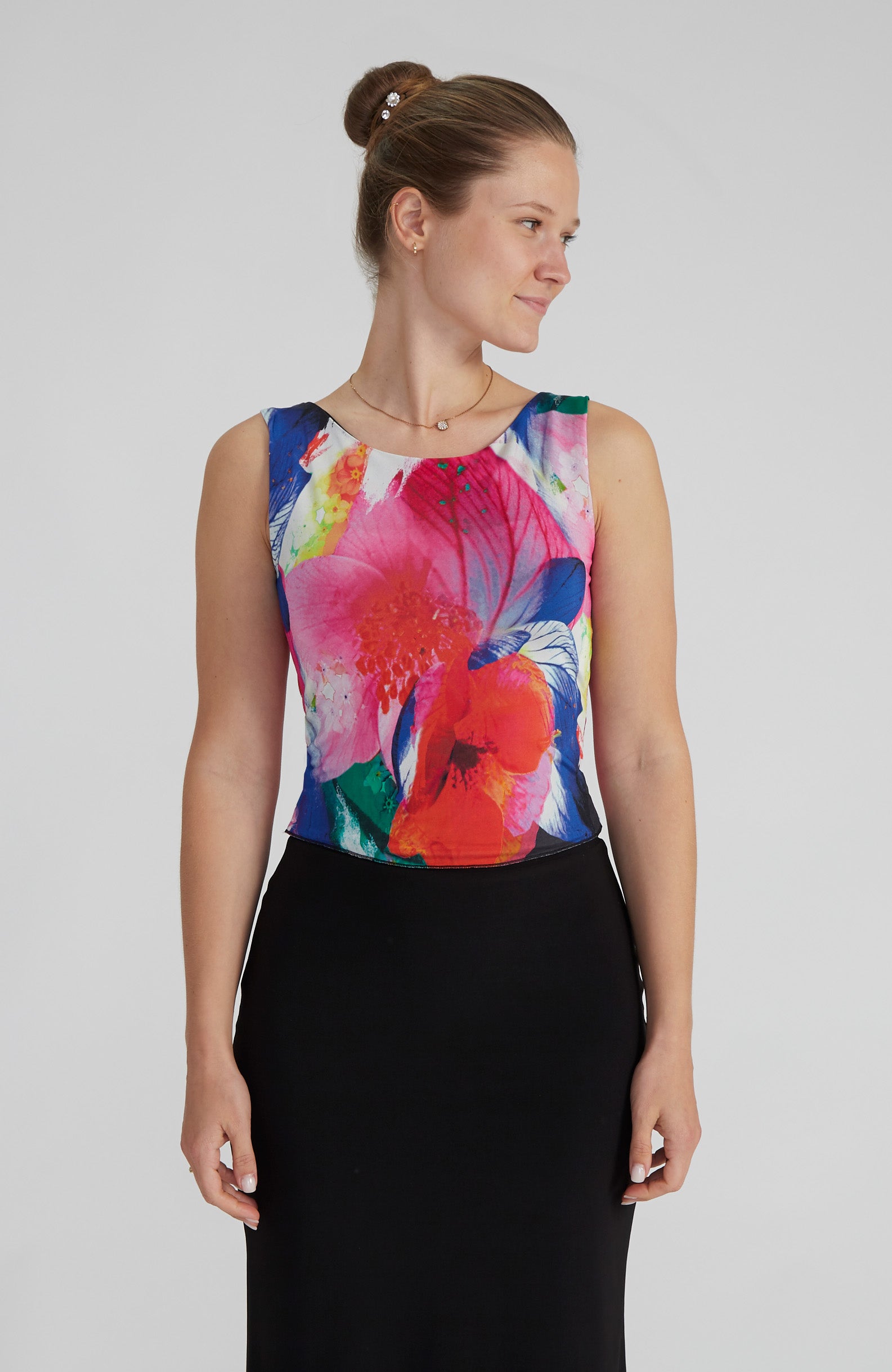 DORA Reversible Top in Bold Print & Black
