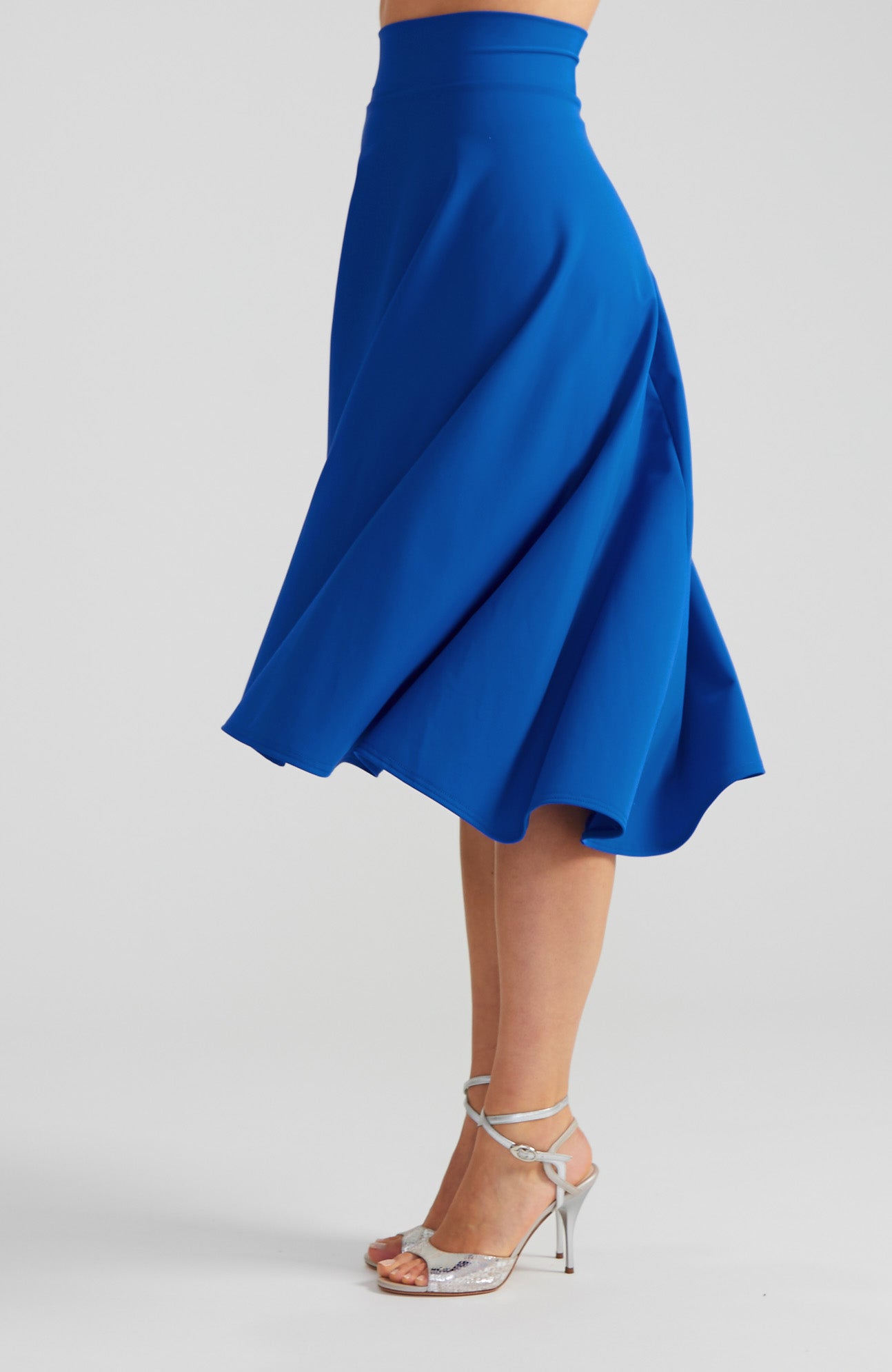 Jupe tango trapèze bleu cobalt AUDREY avec ourlet fluide asymétrique