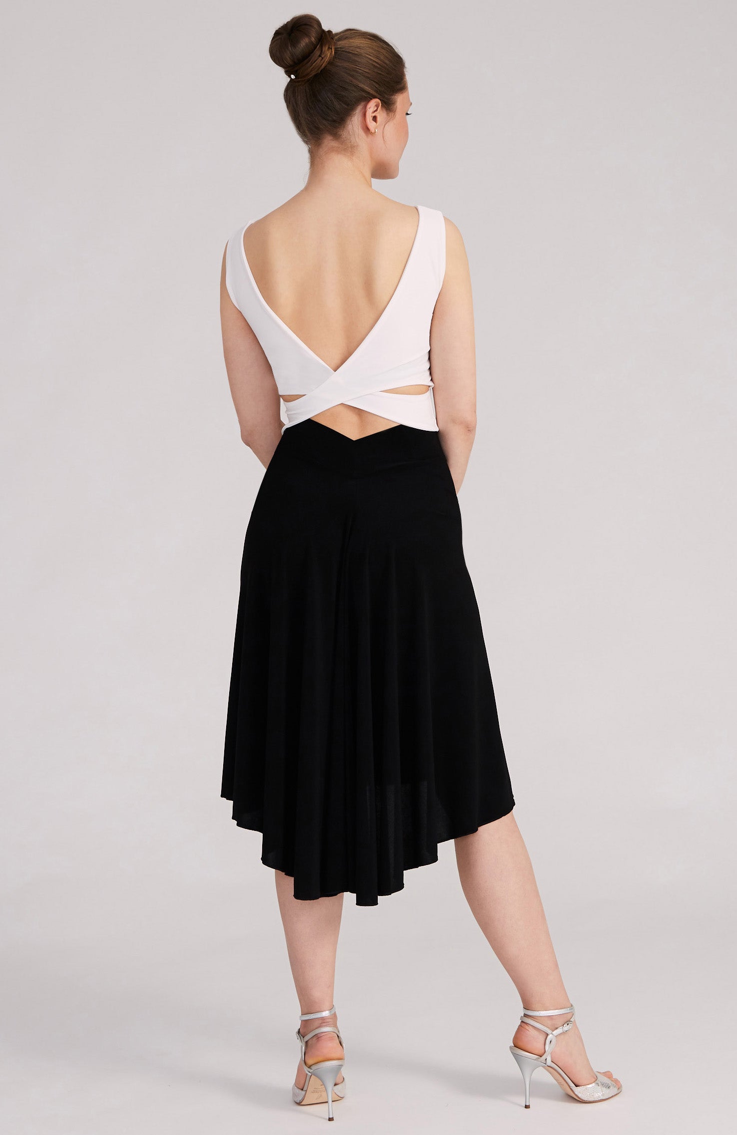 Cream white cross back top MARINA with a bateau neckline and elegant V-back; a versatile cropped dance and lifestyle top.