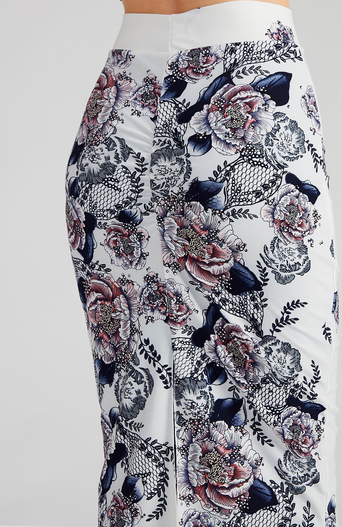 CLARISA Wendbarer Tangorock in Blumenprint & Schwarz