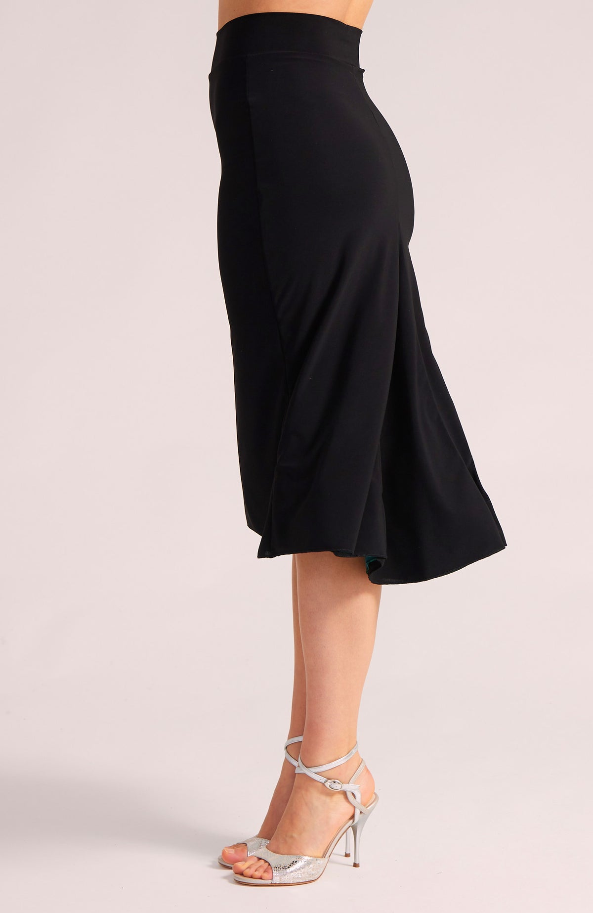 Reversible Godet Skirt in Green / Black – JAZMIN