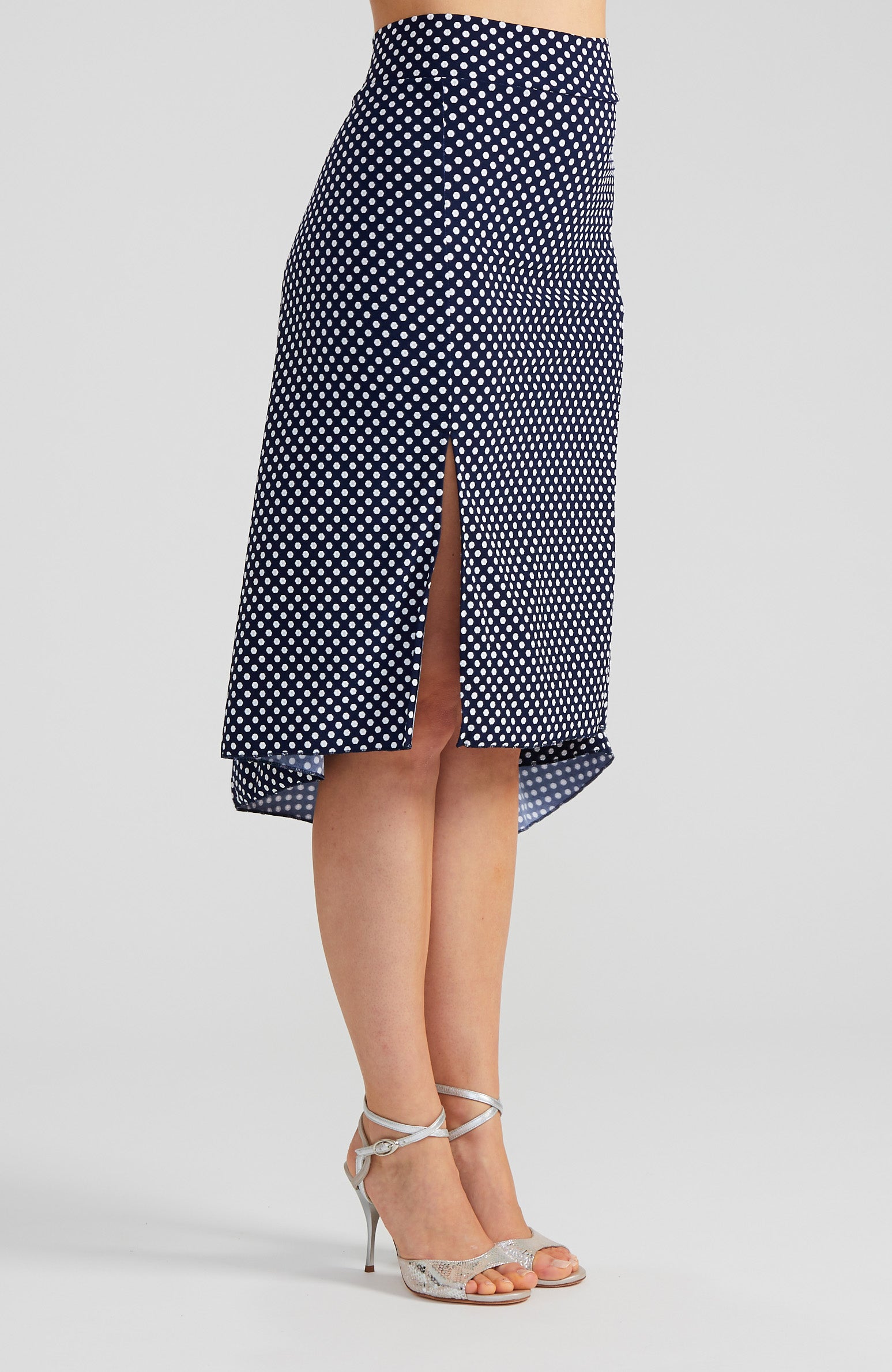 Jupe tango à pois bleu marine avec fente PAOLA