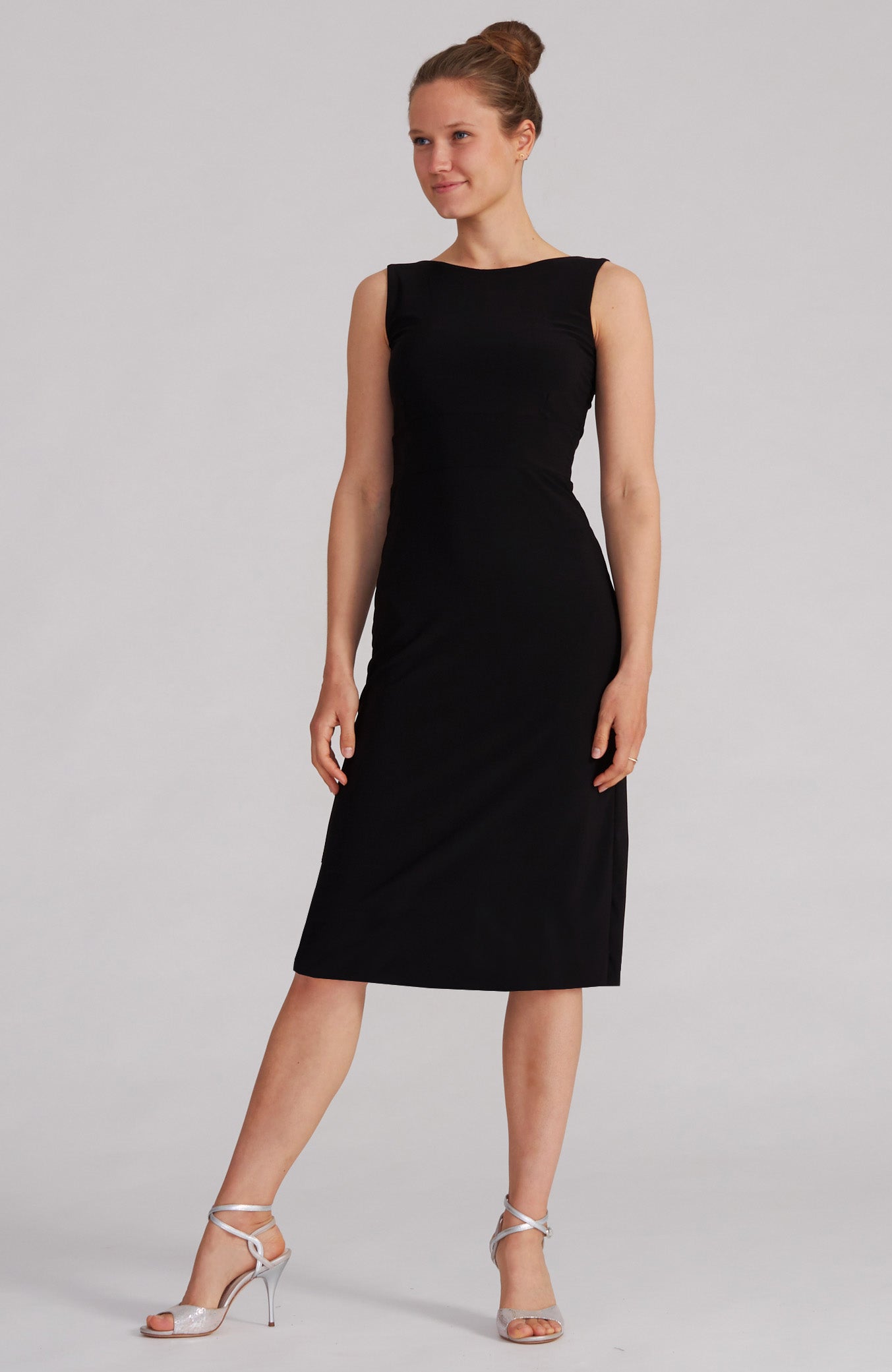 OLIVIA Schwarzes Tangokleid mit elegantem Spitzendetail