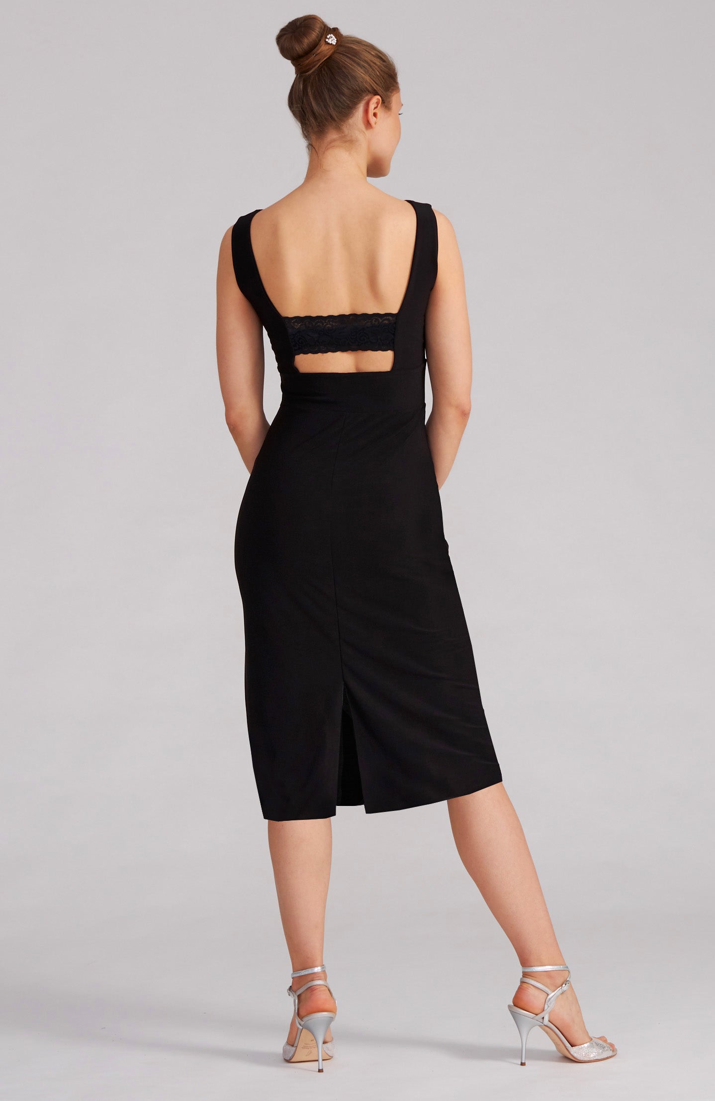 OLIVIA Schwarzes Tangokleid mit elegantem Spitzendetail