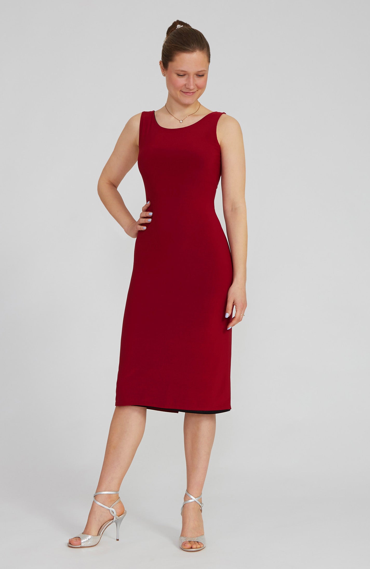 VALERIA Wendbares Tangokleid in Bordeauxrot & Schwarz