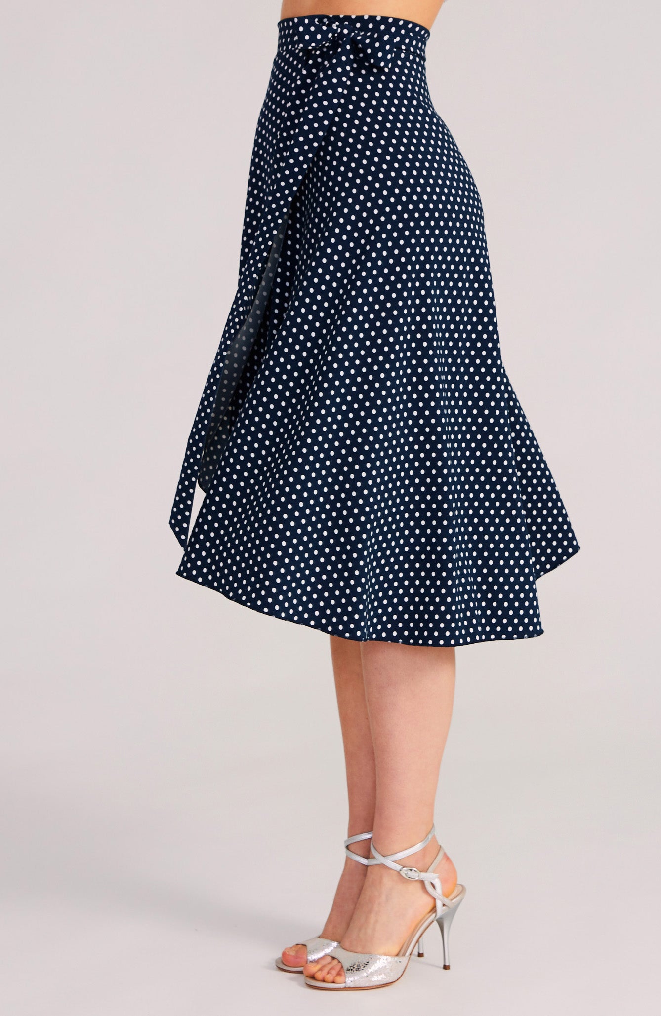 Wickelrock in Marineblau mit weißen Punkten - COCO