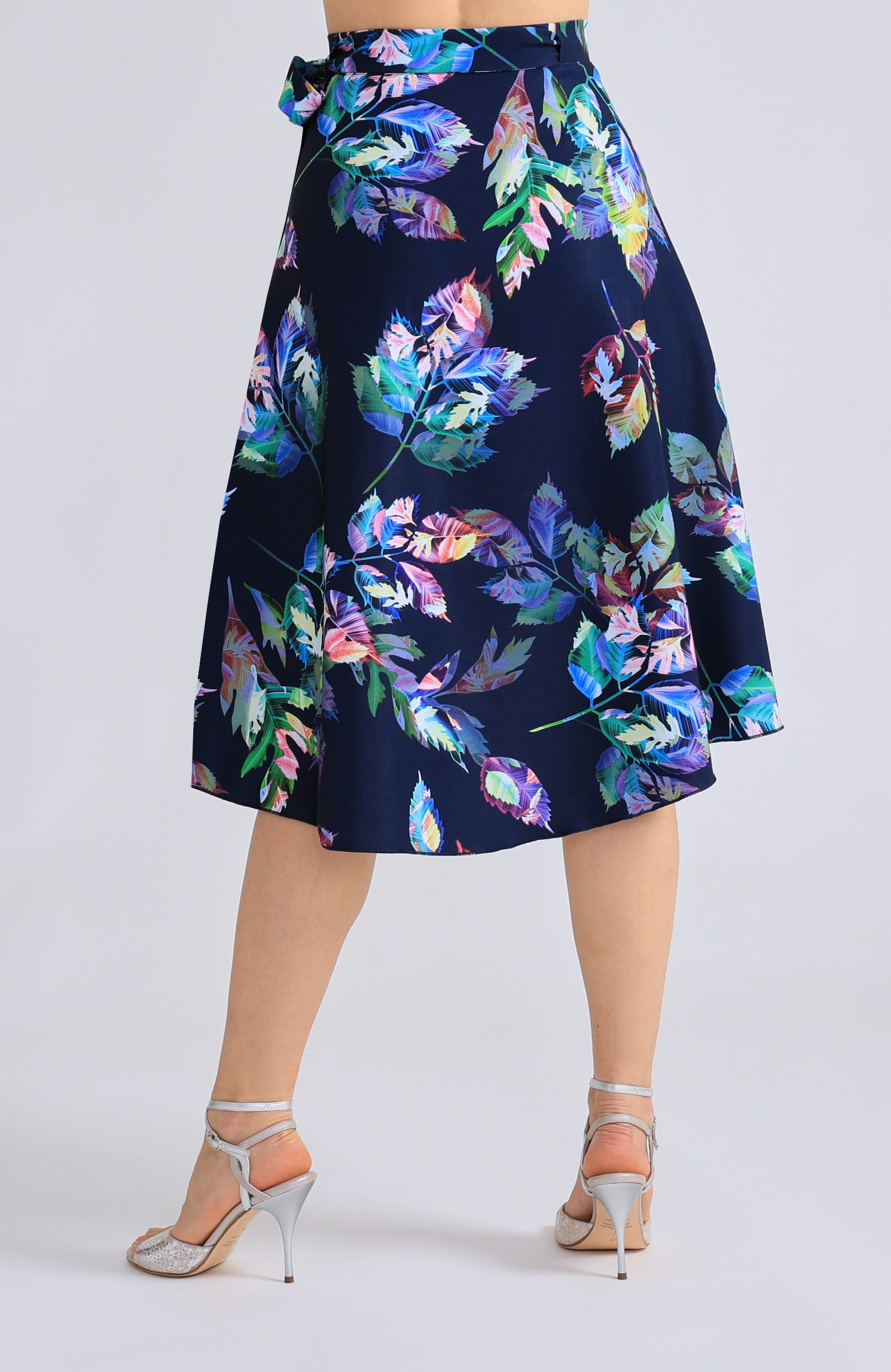 Tropical leaf print wrap tango skirt COCO in navy blue with a fluid drape.