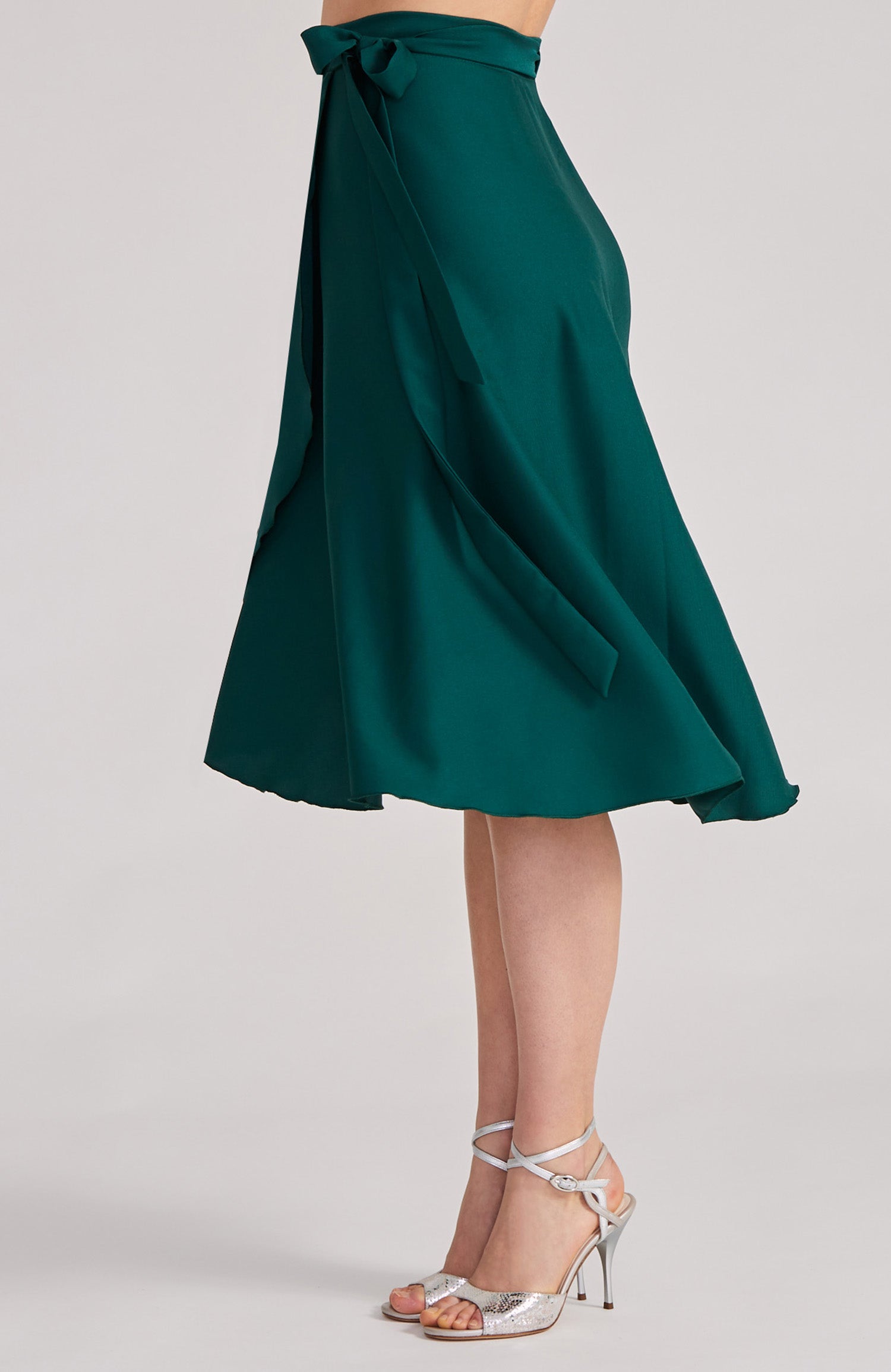 COCO Jupe portefeuille tango en satin vert