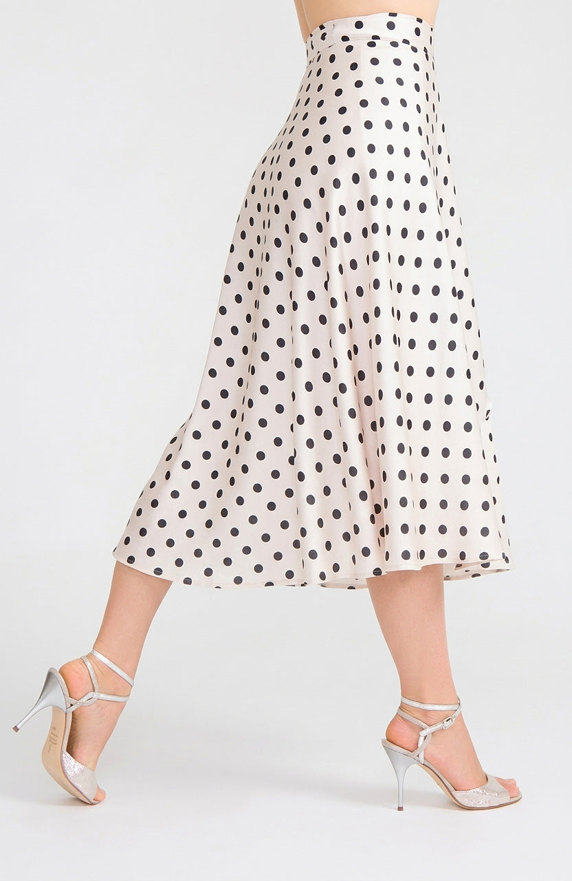 Langer Satin Tango-Wickelrock in Polka Dots in Schwarz / Cremeweiß – GINA