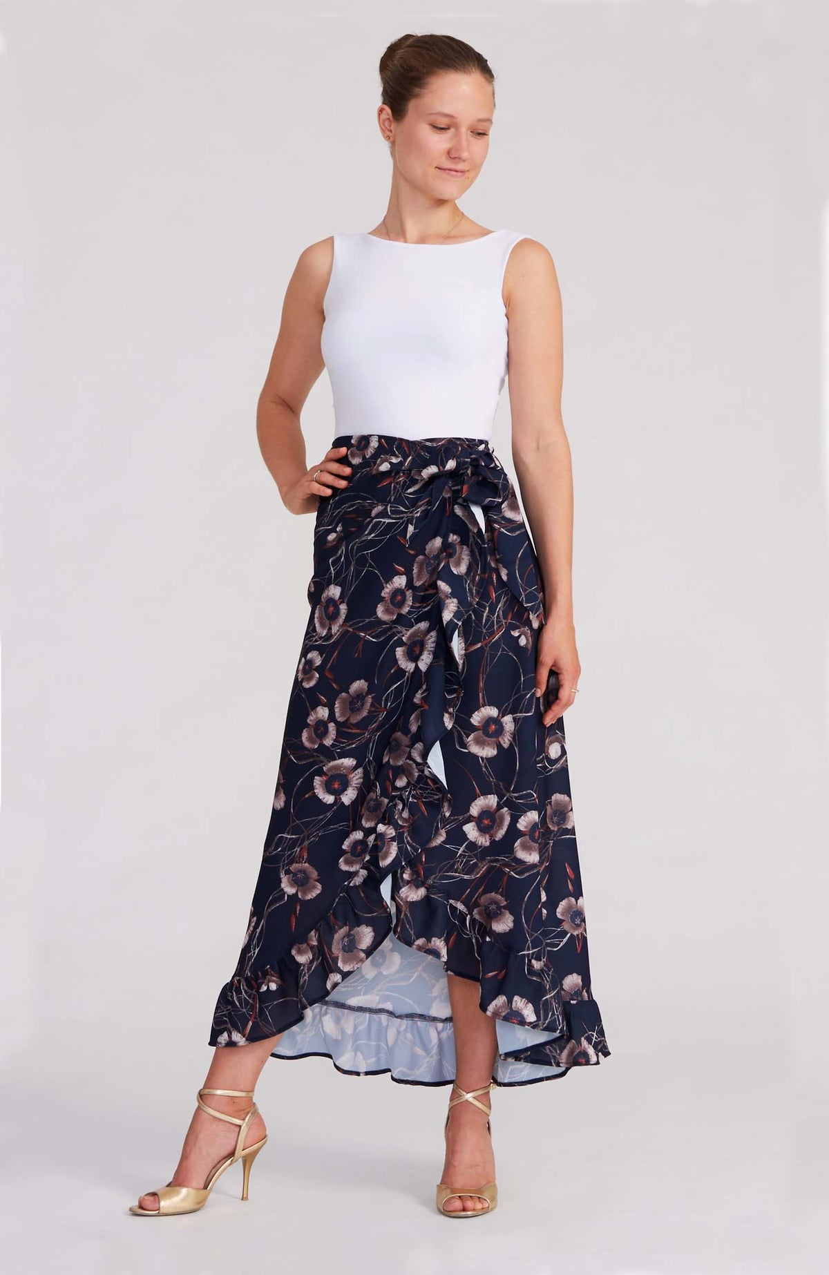 Autumn Floral Tango Wrap Skirt with Ruffle Hem in Navy Blue – DINA