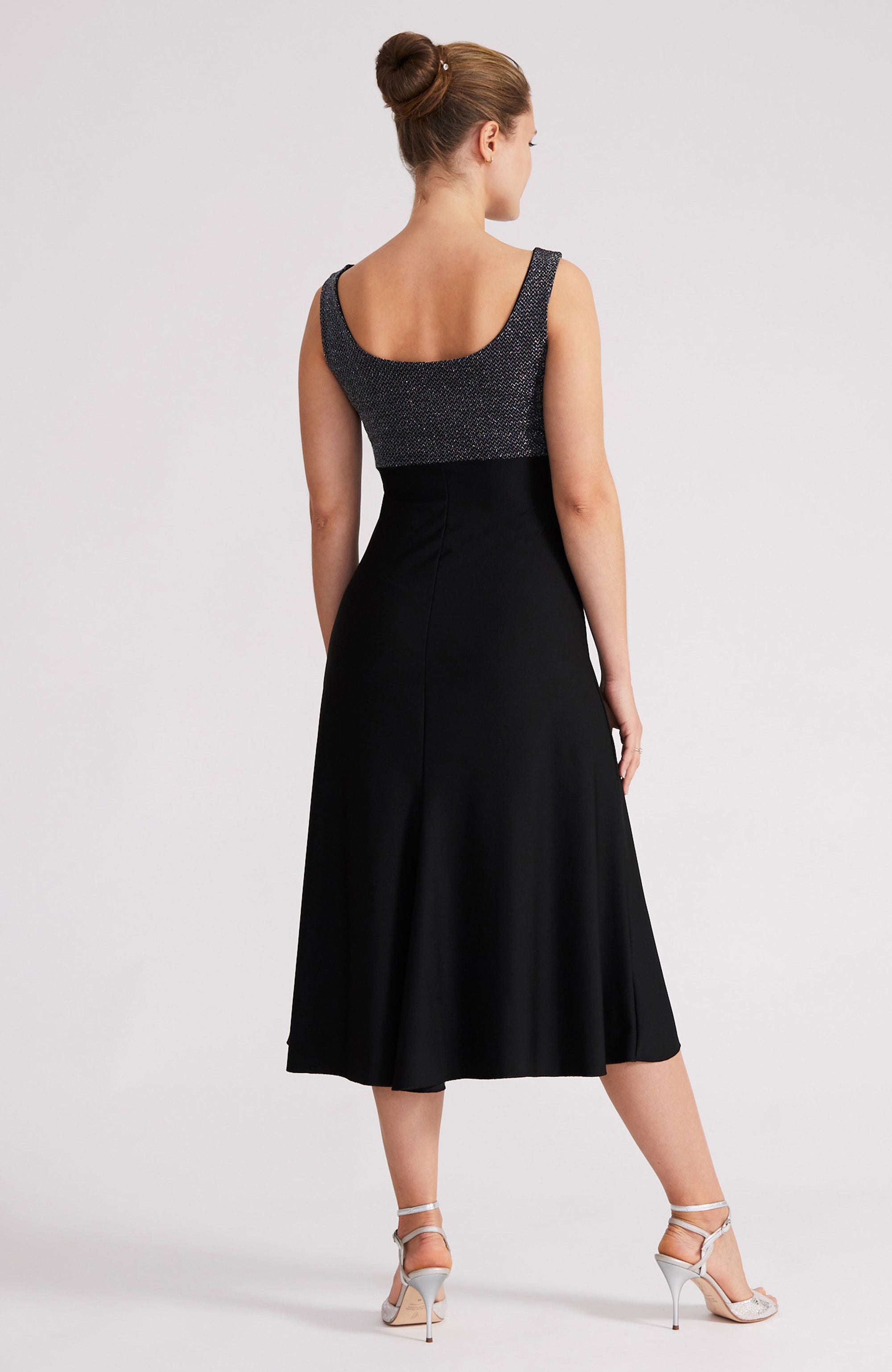 NOELIA A-Linien-Tangokleid in Silber &amp; Schwarz