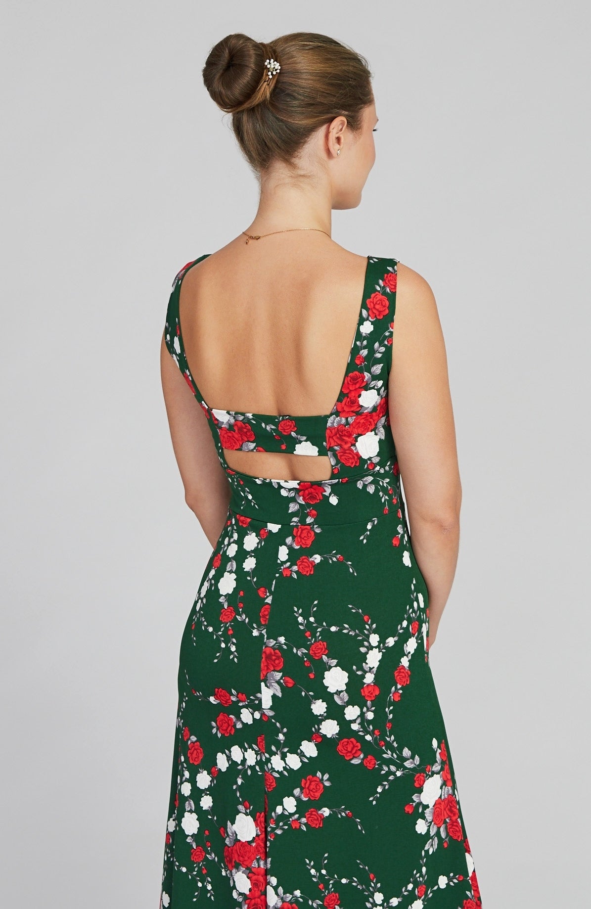 SOFIA Tangokleid mit rotem Rosendruck und offenem Rücken