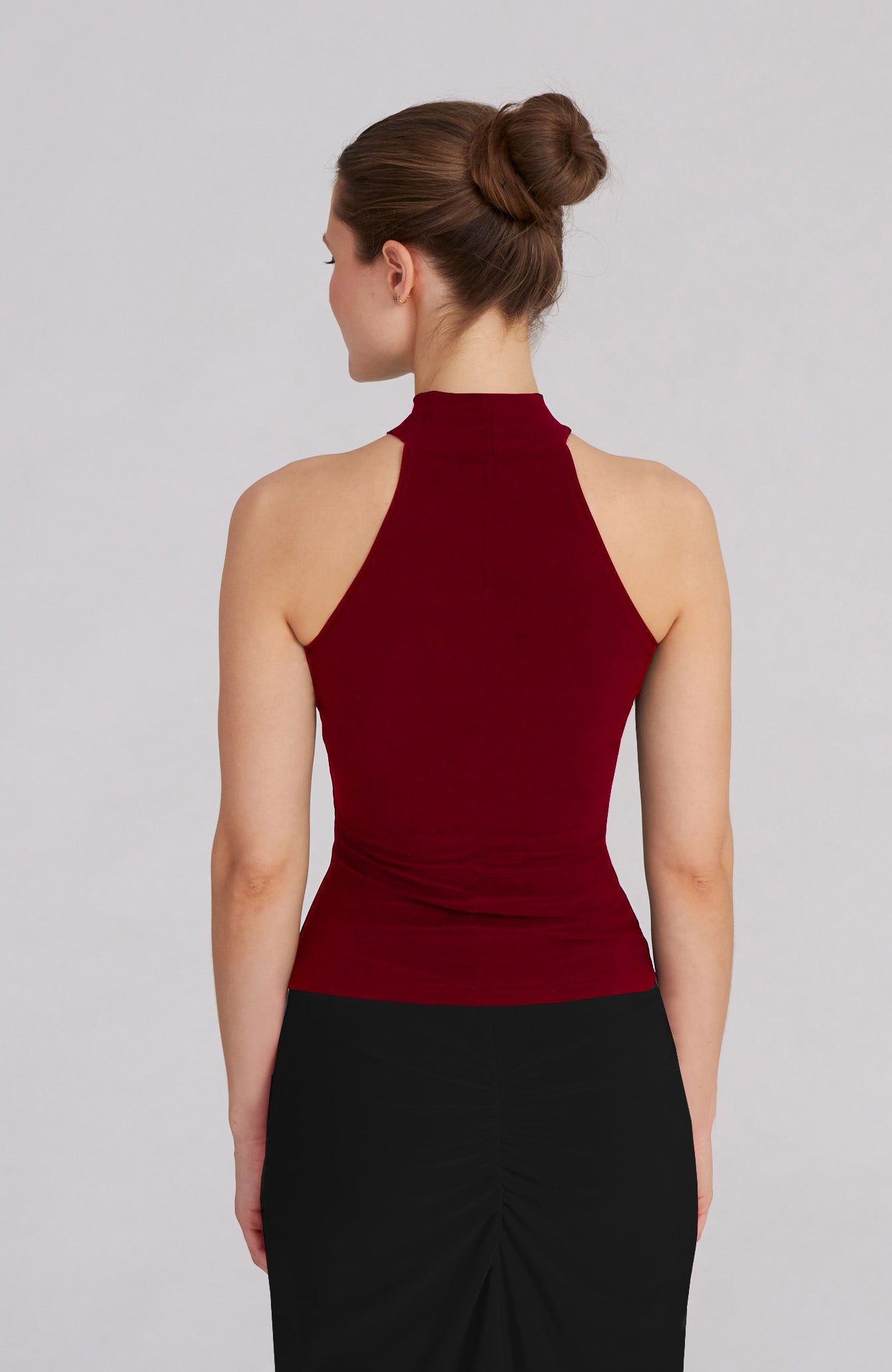 STELLA Fitted Neckholder Top in Berry Red